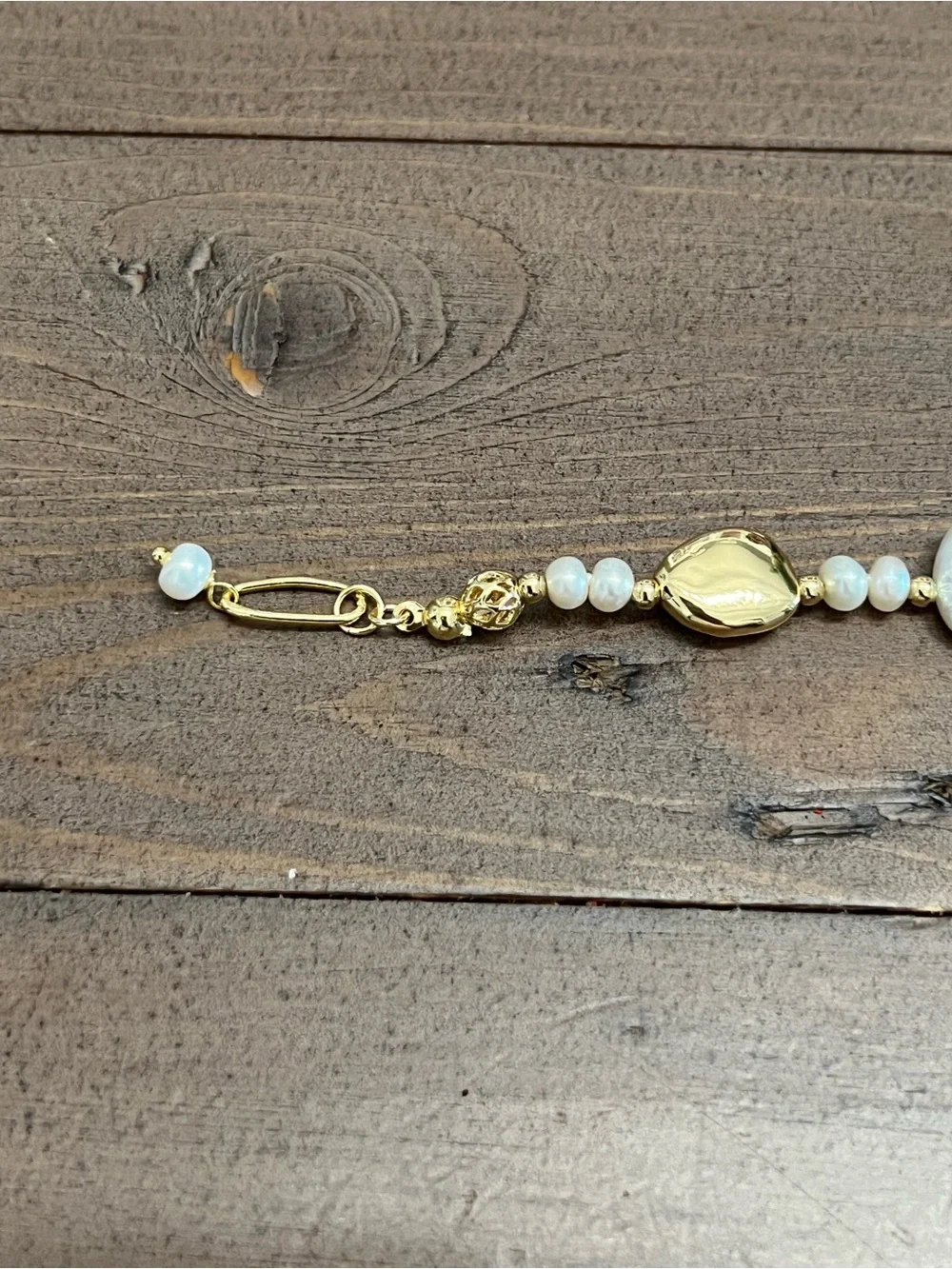Gold plated, pearl bracelet